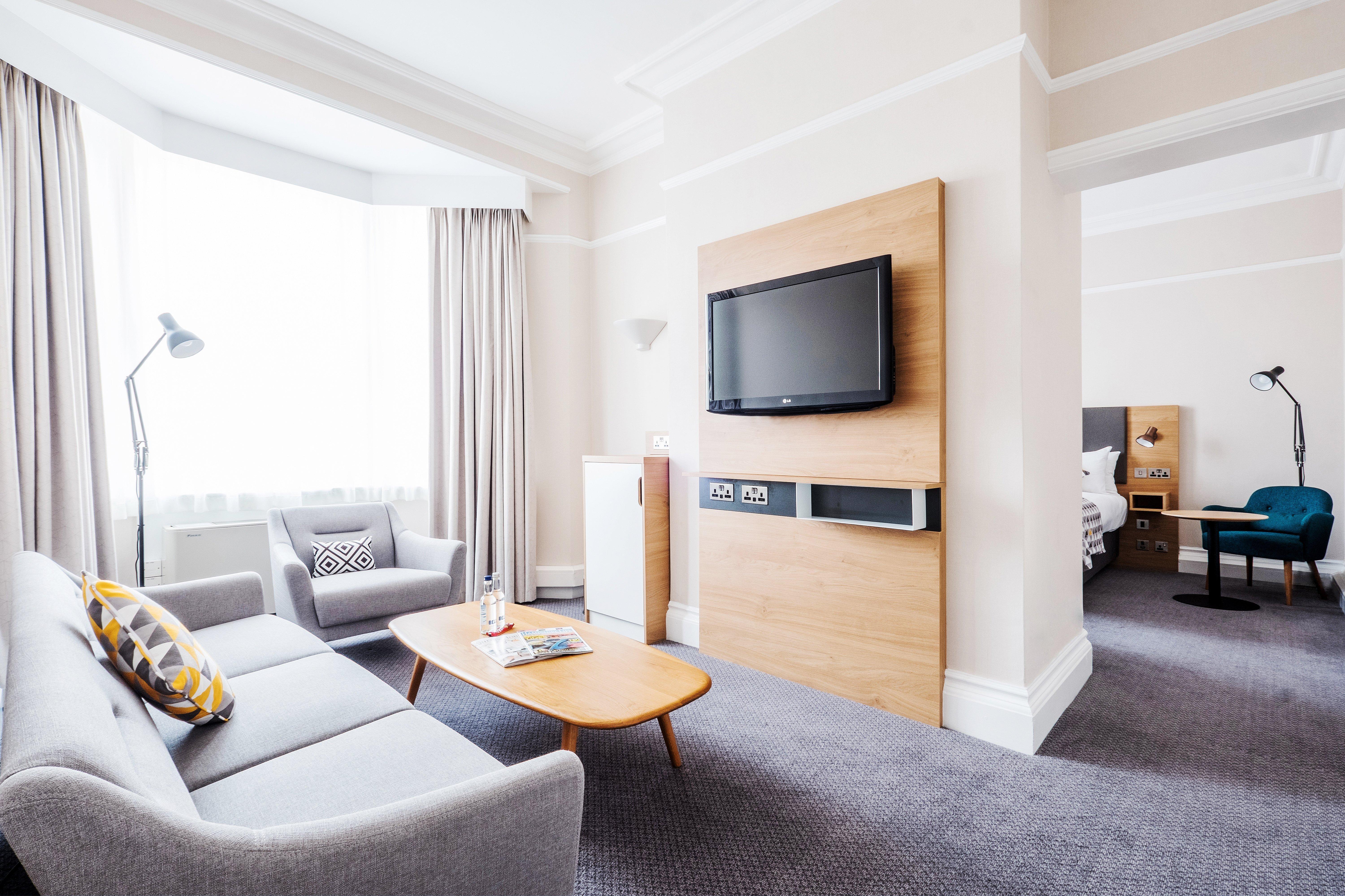 Holiday Inn Farnborough By Ihg Екстер'єр фото